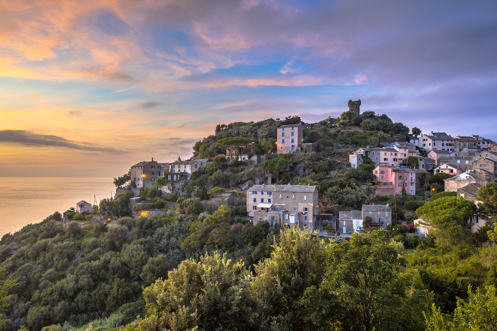 Investir dans l'immobilier en Corse: une opportunité à saisir